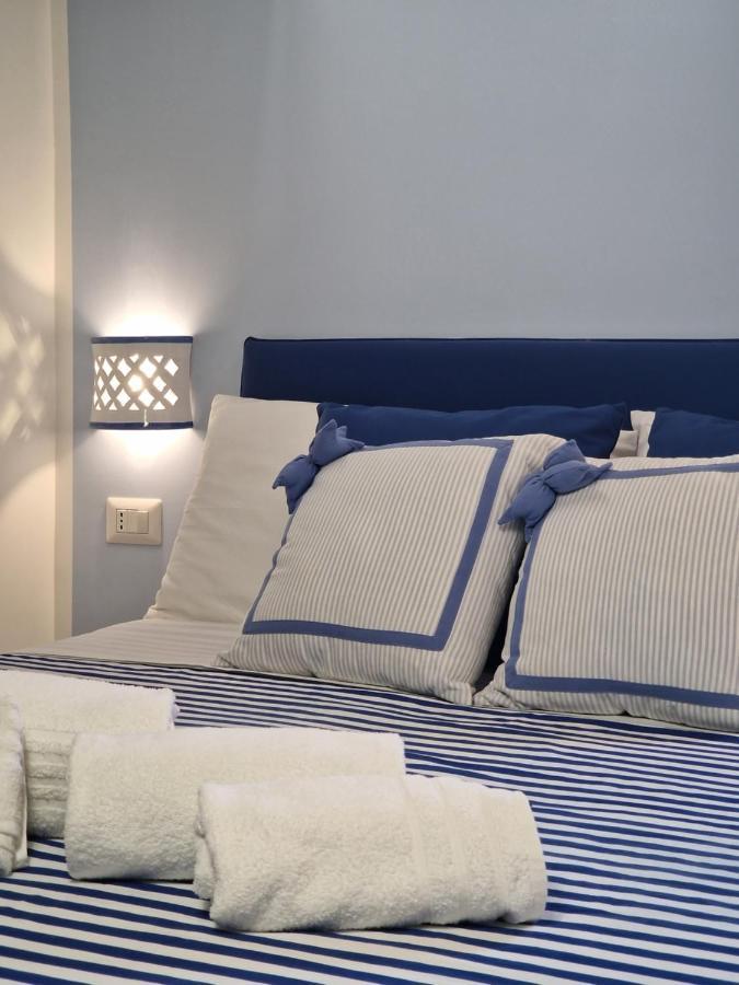 La Torretta Sea View Rooms วีโกเอเกวนเซ ภายนอก รูปภาพ