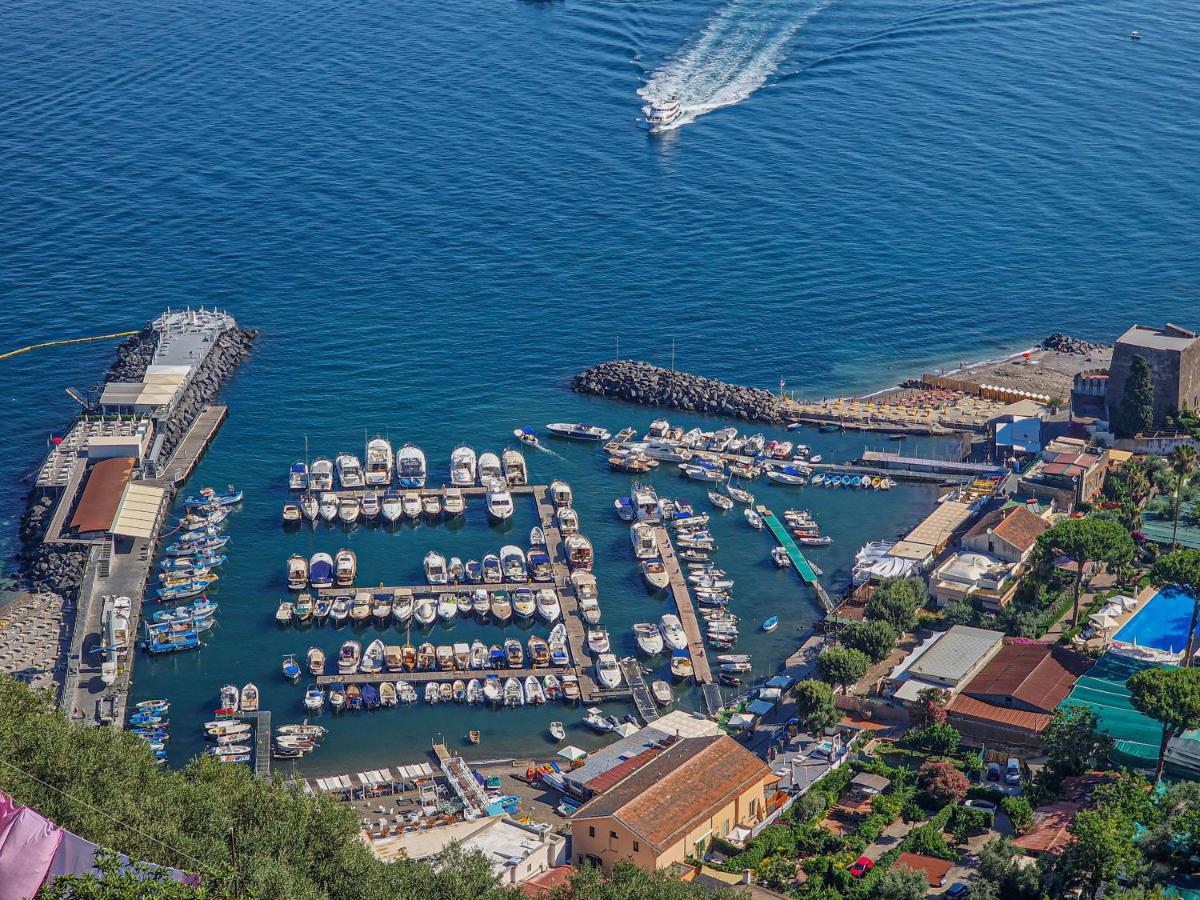La Torretta Sea View Rooms วีโกเอเกวนเซ ภายนอก รูปภาพ