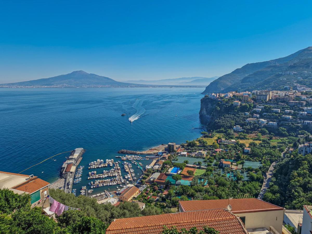 La Torretta Sea View Rooms วีโกเอเกวนเซ ภายนอก รูปภาพ